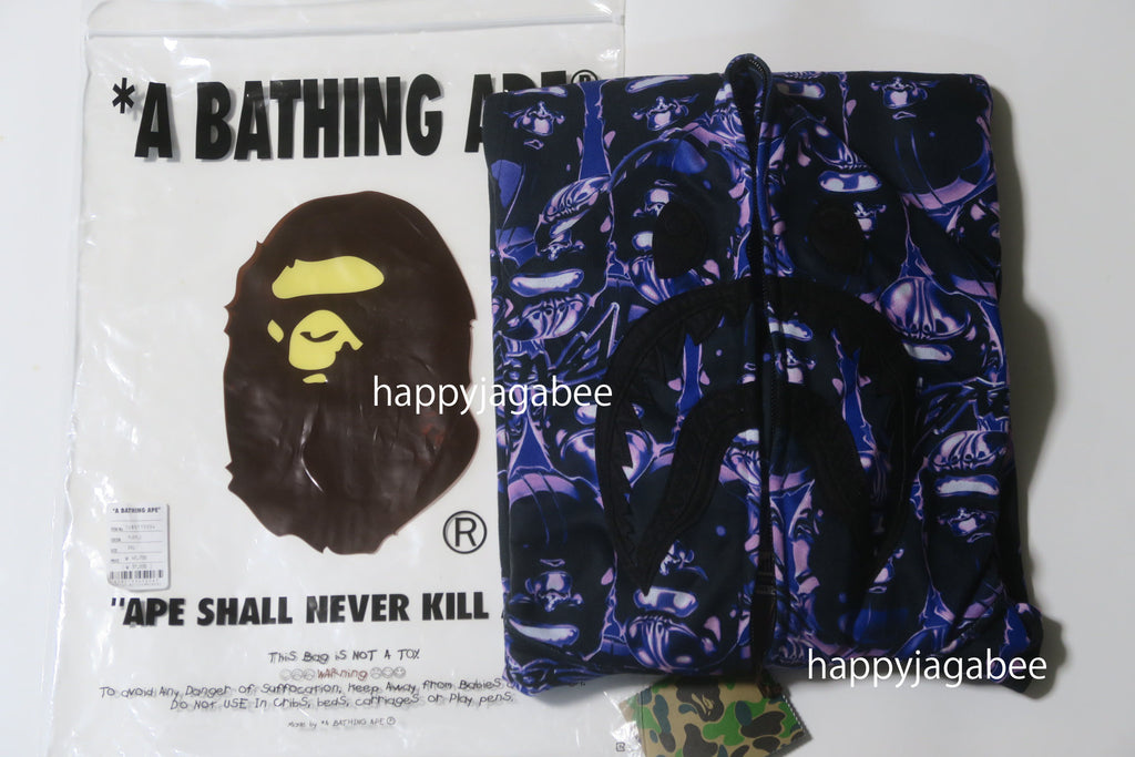 A BATHING APE APE HEAD GRAFFITI SHARK FULL ZIP HOODIE