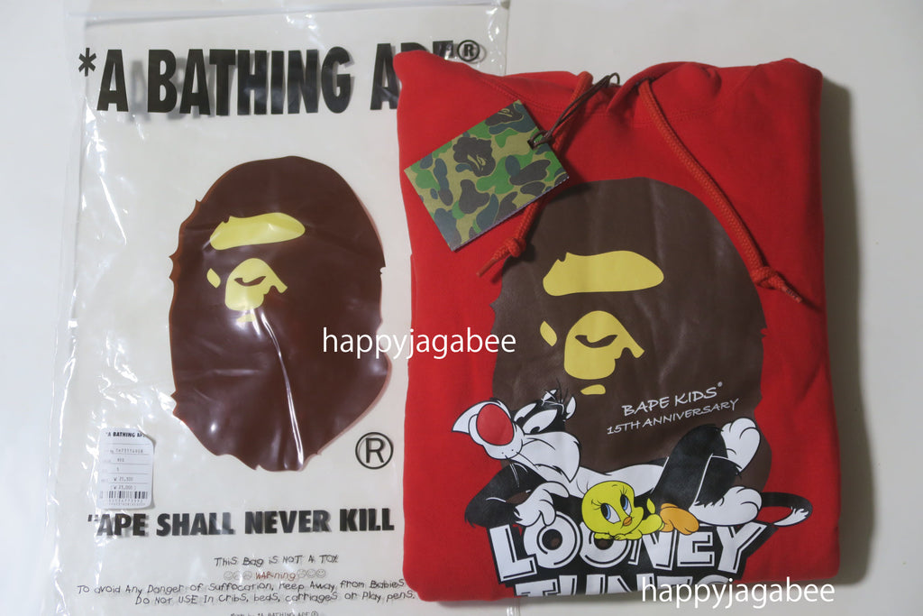 A BATHING APE BAPE x LOONEY TUNES APE HEAD PULLOVER