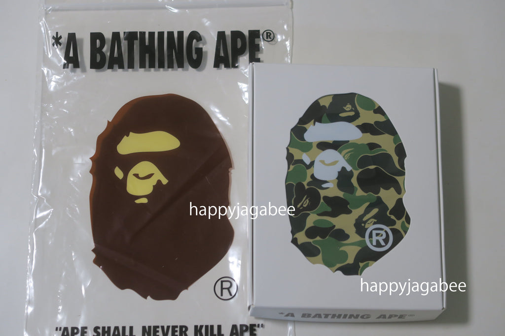 A BATHING APE ABC CAMO APE HEAD WIRELESS CHARGER