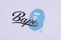 A BATHING APE CURSIVE COLLEGE LOGO RELAXED FIT TEE