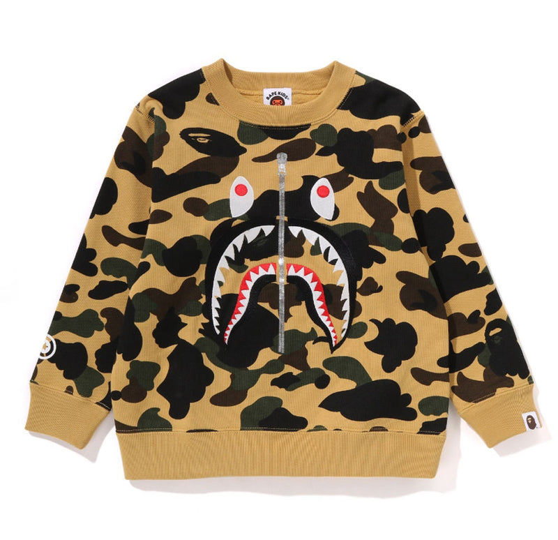 A BATHING APE BAPE KIDS 1ST CAMO SHARK CREWNECK SWEAT SHIRT