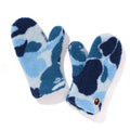 A BATHING APE Ladies' ABC CAMO BOA MITTENS