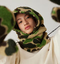 A BATHING APE Ladies' ABC CAMO BOA MITTENS