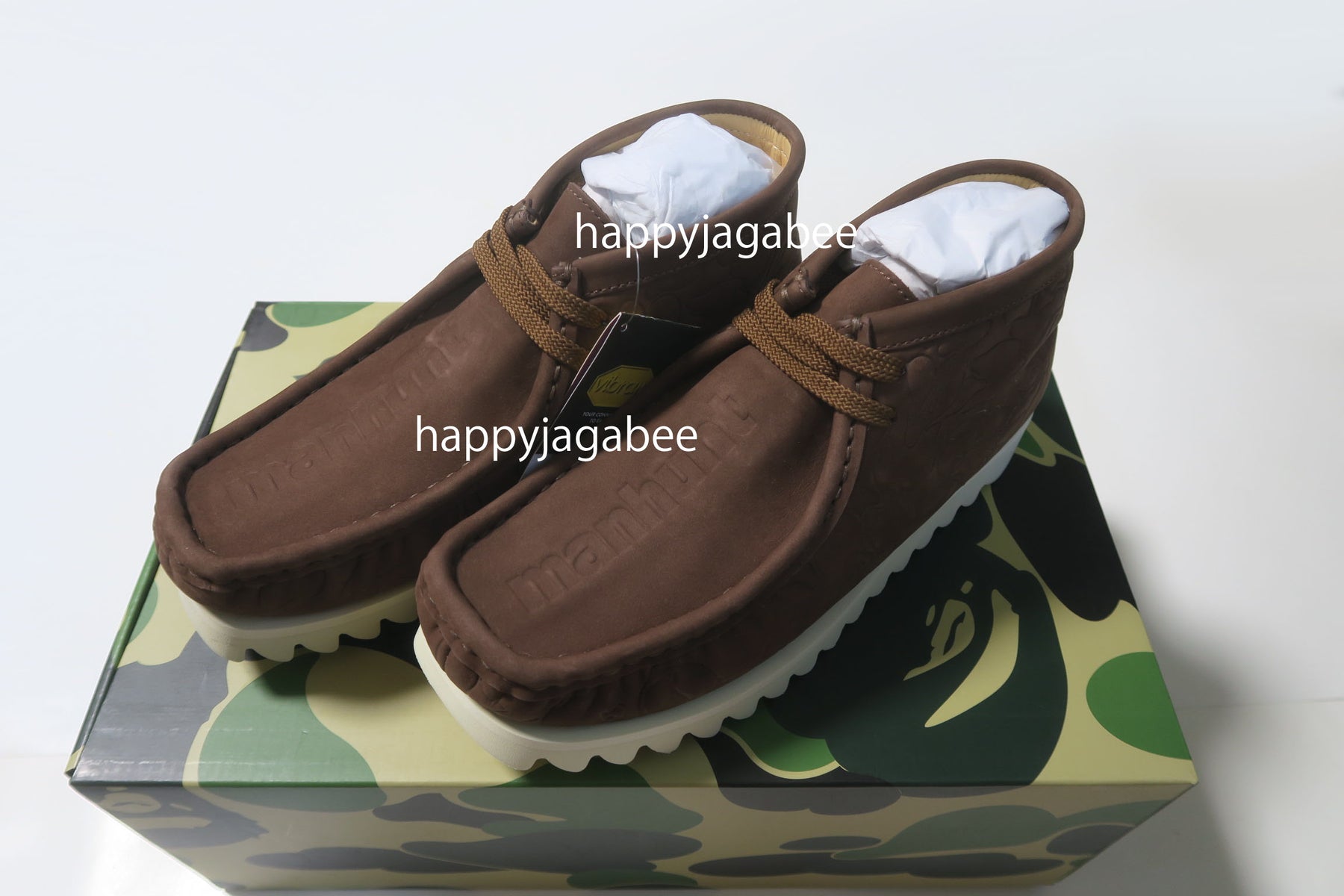 A BATHING APE MANHUNT #1