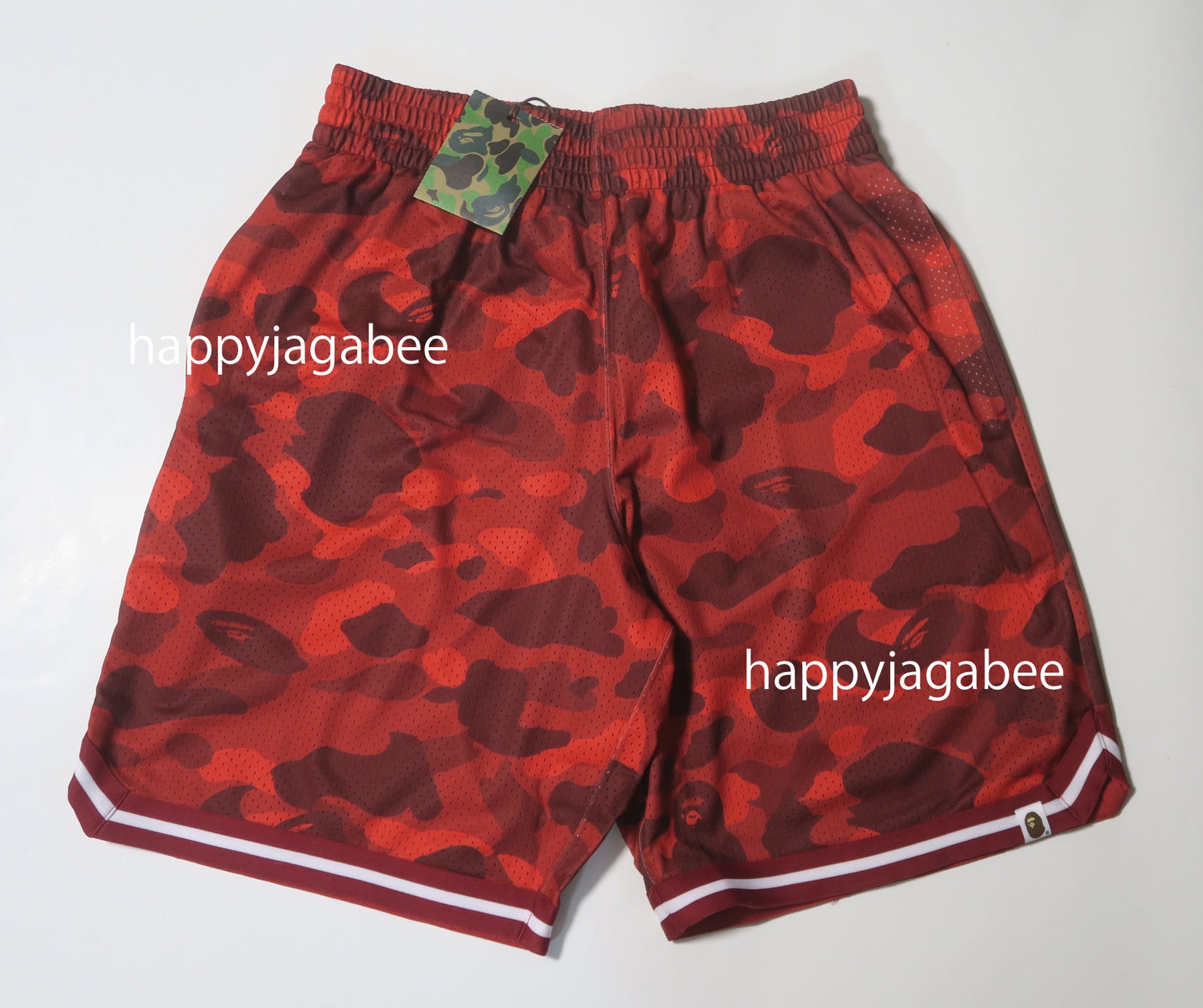 A BATHING APE COLOR CAMO WIDE FIT BASKETBALL SHORTS