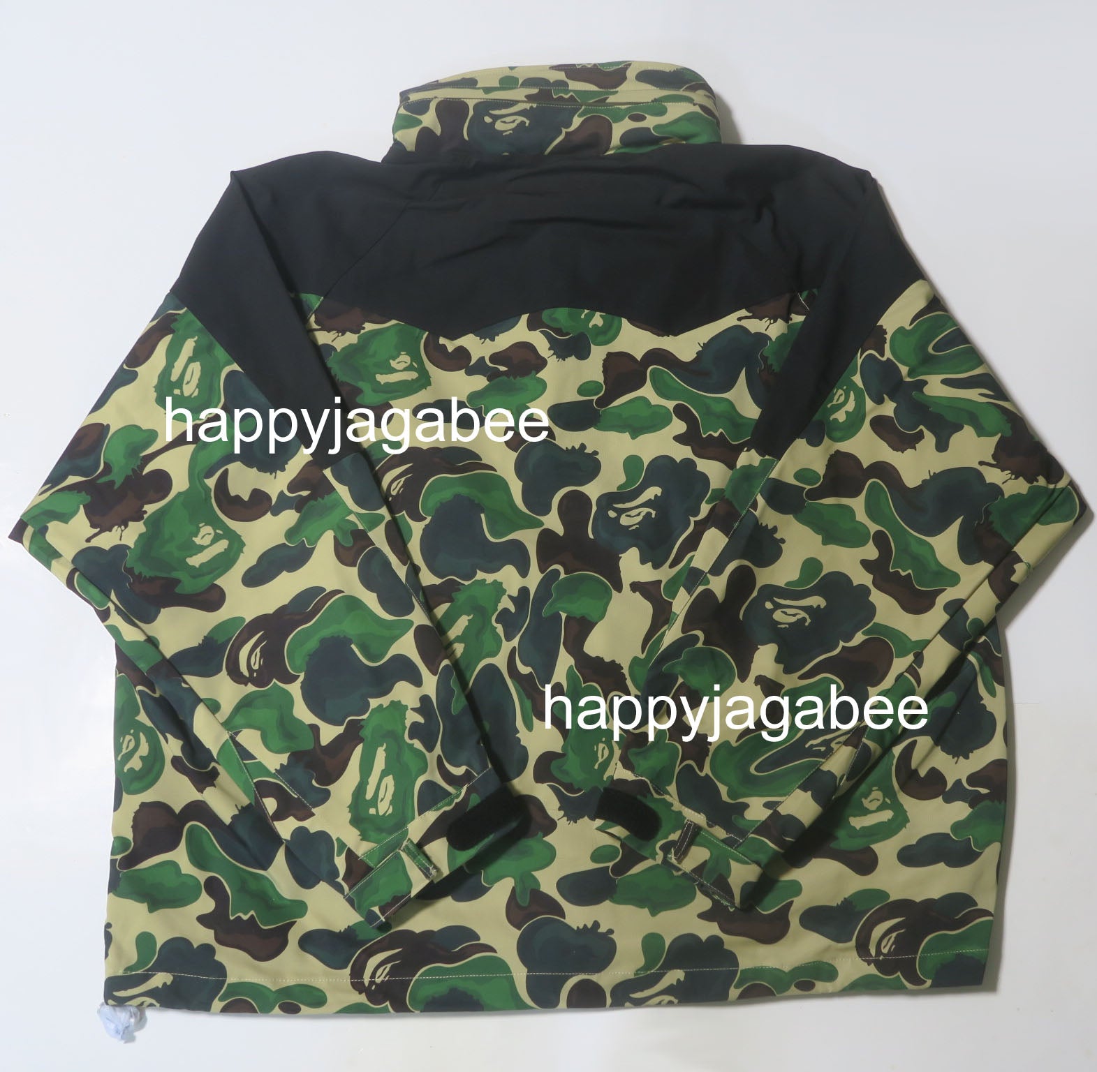 A BATHING APE BAPE ART CAMO SNOWBOARD JACKET