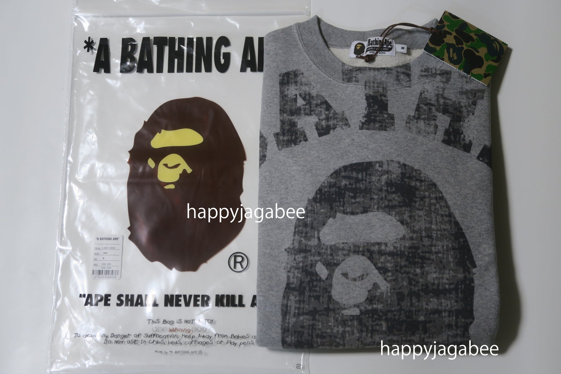 A BATHING APE BIG COLLEGE CREWNECK