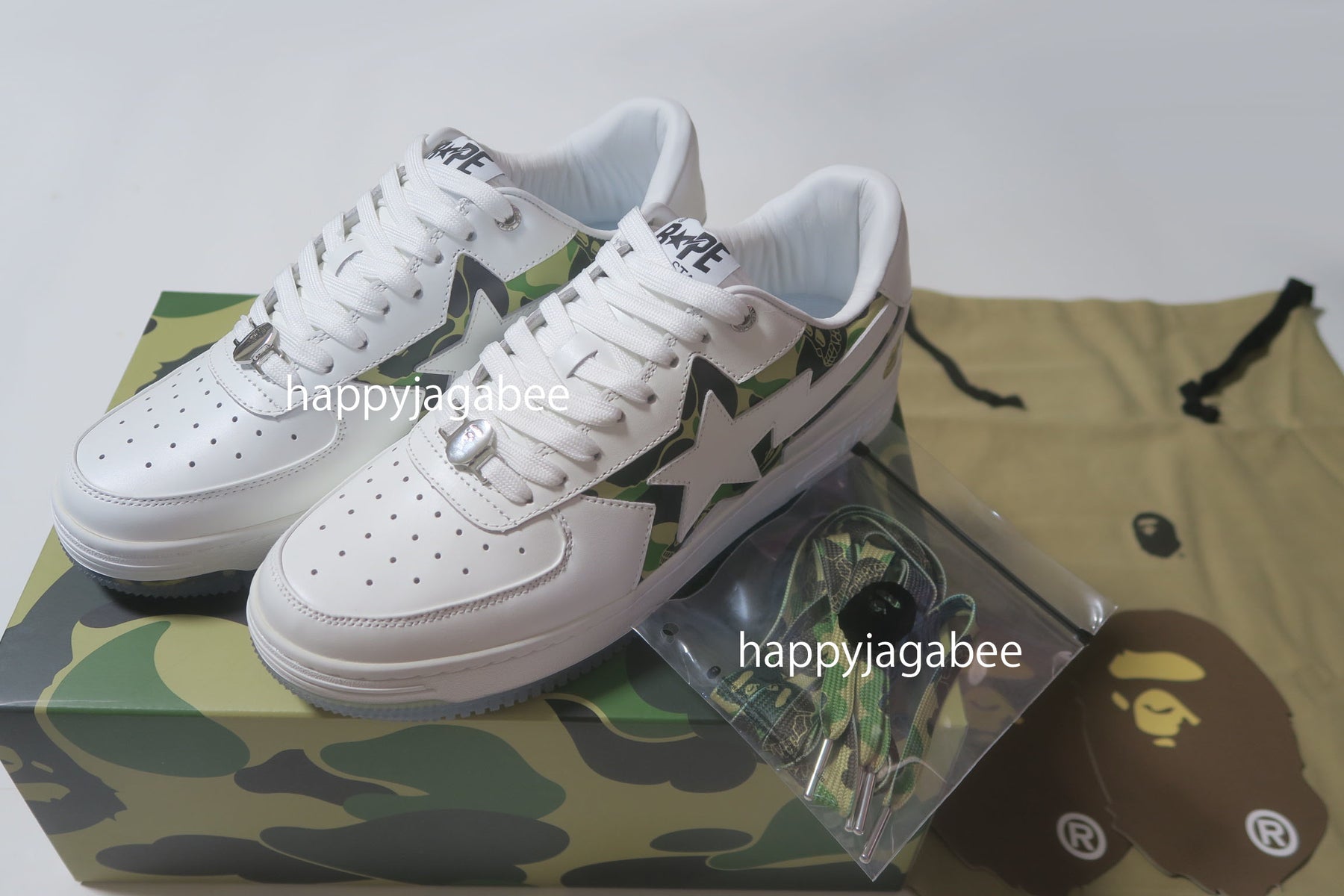 A BATHING APE BAPE x BAYC BAPE STA ( Limited 1000 worldwide）