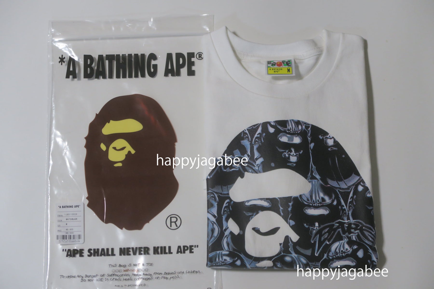 A BATHING APE APE HEAD GRAFFITI BIG APE HEAD TEE