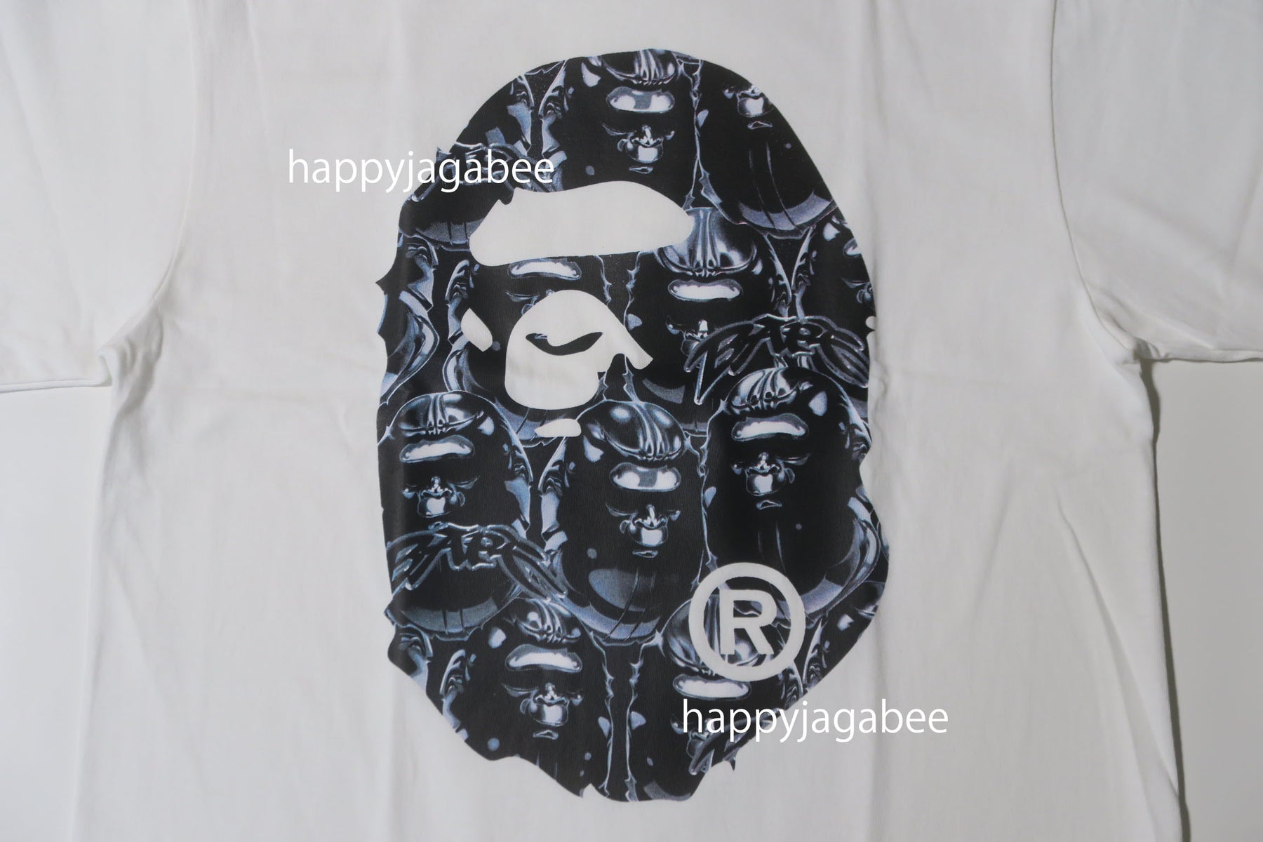 A BATHING APE APE HEAD GRAFFITI BIG APE HEAD TEE