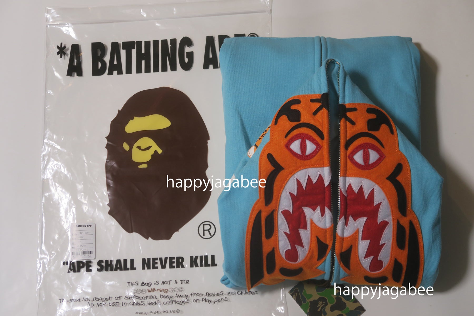 A BATHING APE TIGER FULL ZIP HOODIE happyjagabee store