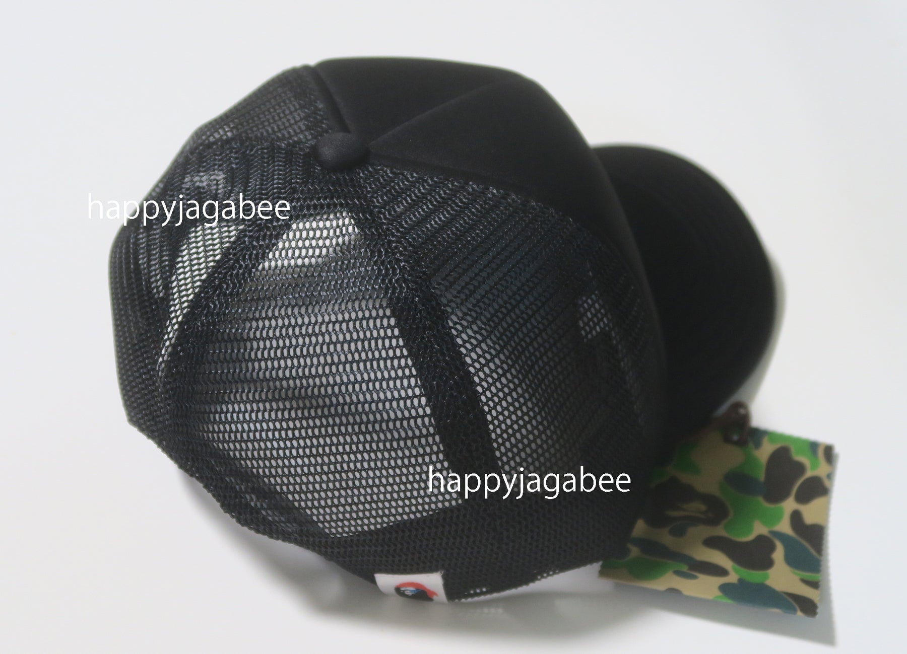 A BATHING APE CROSSBONE MESH CAP