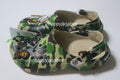 A BATHING APE BAPE x CROCS - CLOG KIDS