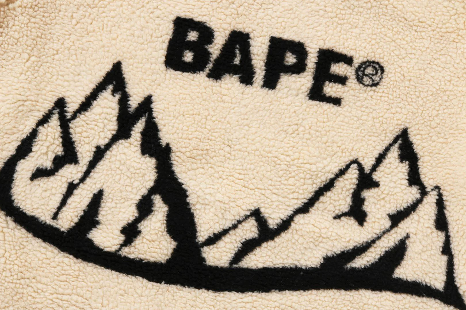 A BATHING APE BAPE MOUNTAIN RELAXED BOA JACKET – happyjagabee store