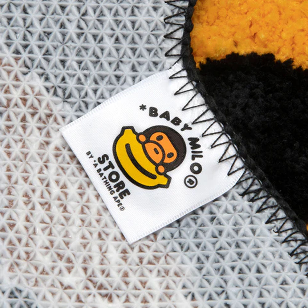 BAPE Baby Milo Face Banana Rug – WRLDWIDEFITS