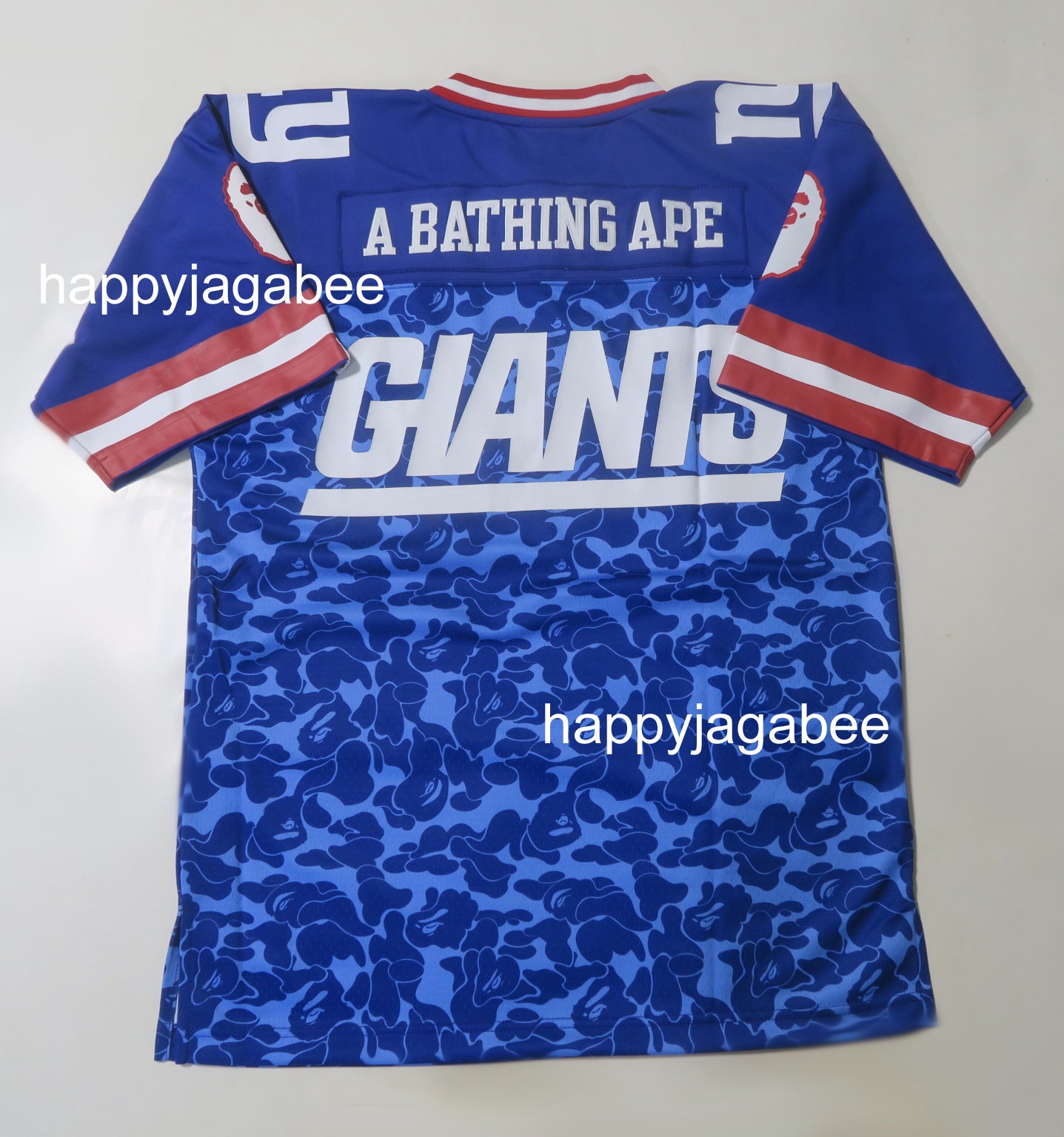 Jersey MLB NY X BAPE Size MEDIUM 70x53cm Mulus Harga? 900k . . . .  #karmedready #adlvsecond #bapesecond #aapesecond #undefeatedsecond…