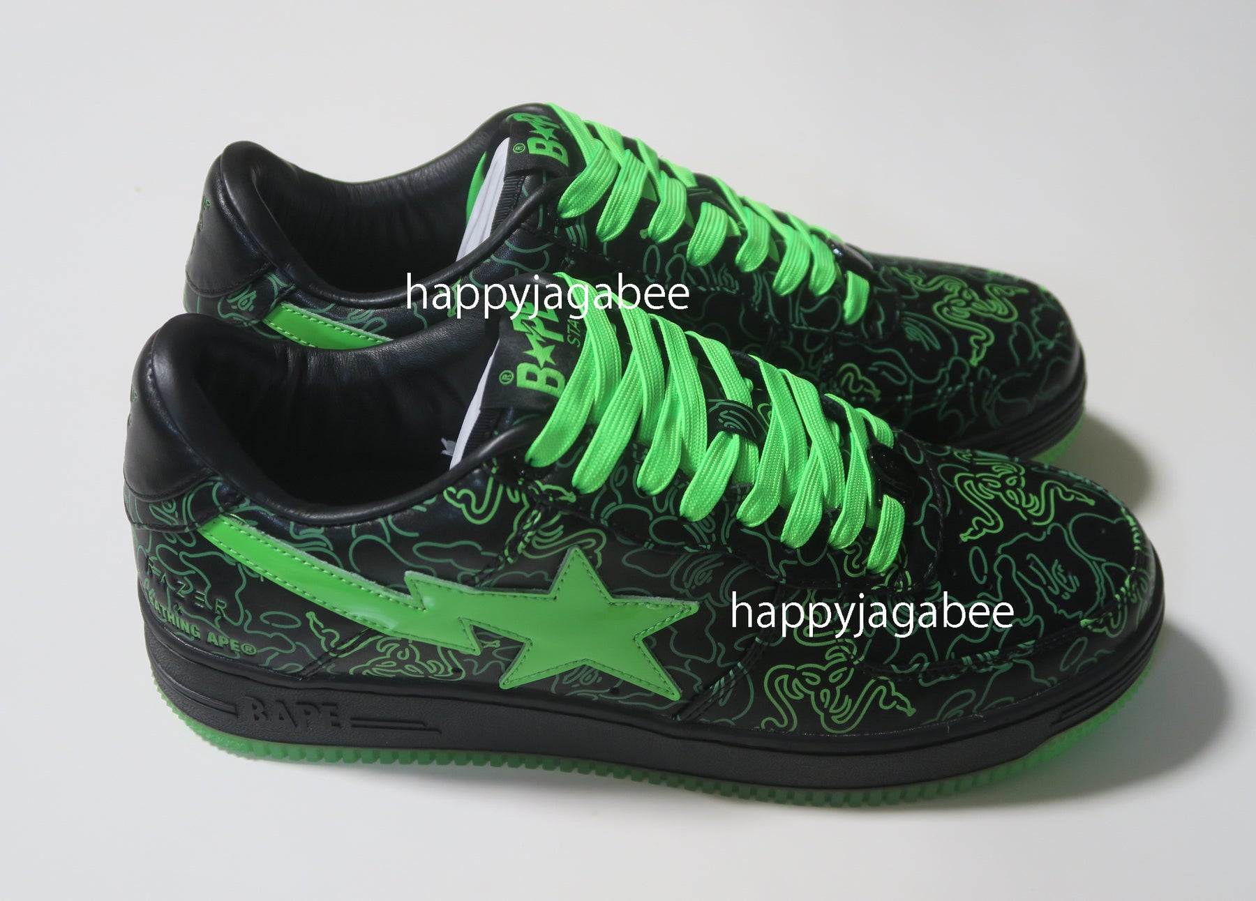 A BATHING APE BAPE x RAZER NEON CAMO BAPE STA