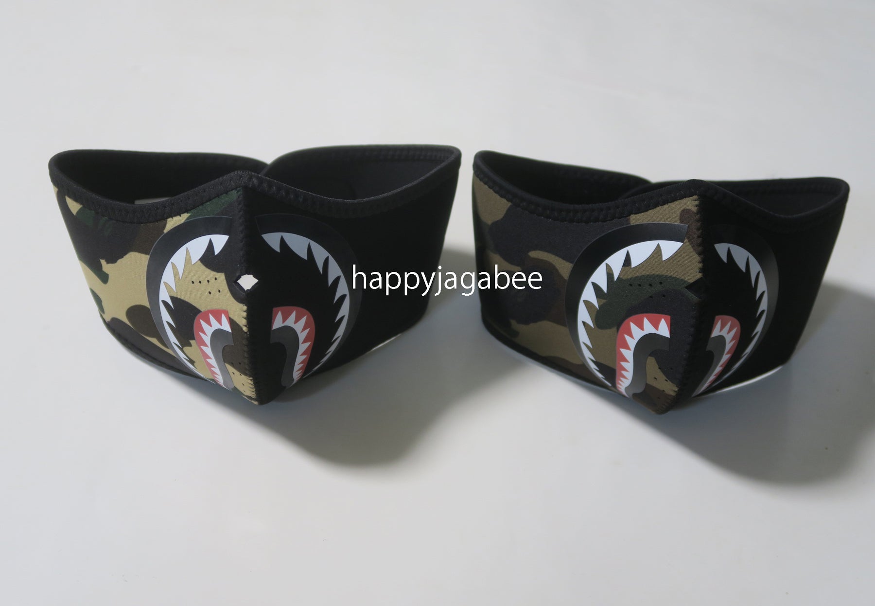 A BATHING APE Goods 1ST CAMO SHARK SQUARE CUSHION – happyjagabee store