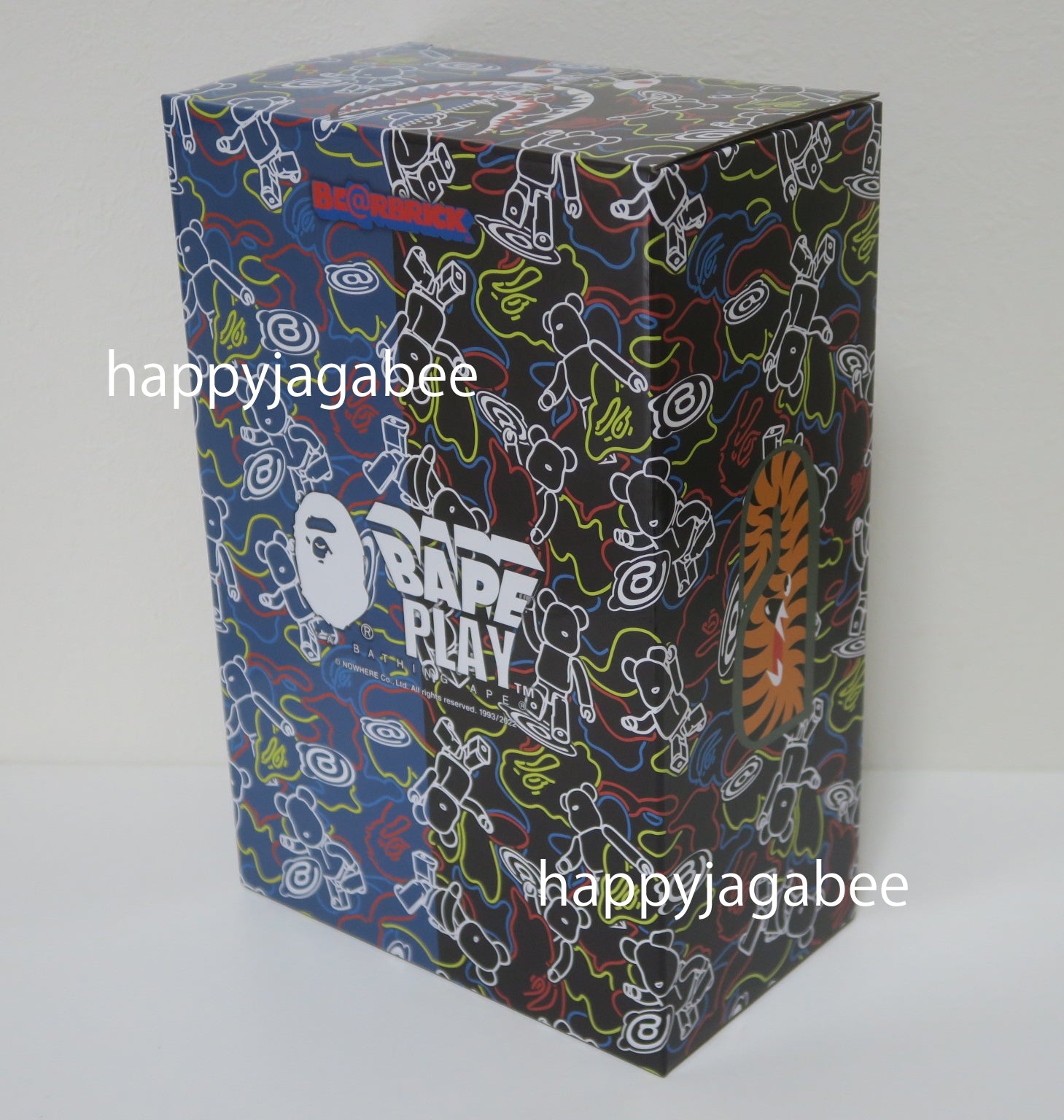 A BATHING APE BE@RBRICK BAPE LINE CAMO SHARK 100% & 400% SET